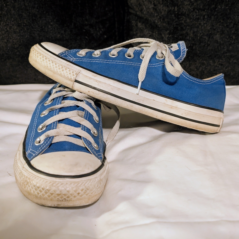 Blue Low-Top Sneakers